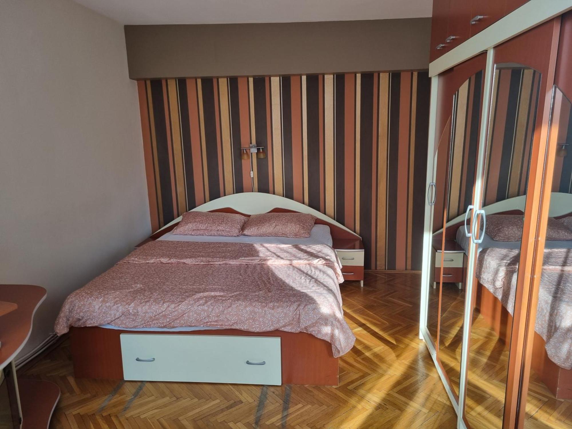 Nice & Relaxing Central Apartment Baia Mare Buitenkant foto